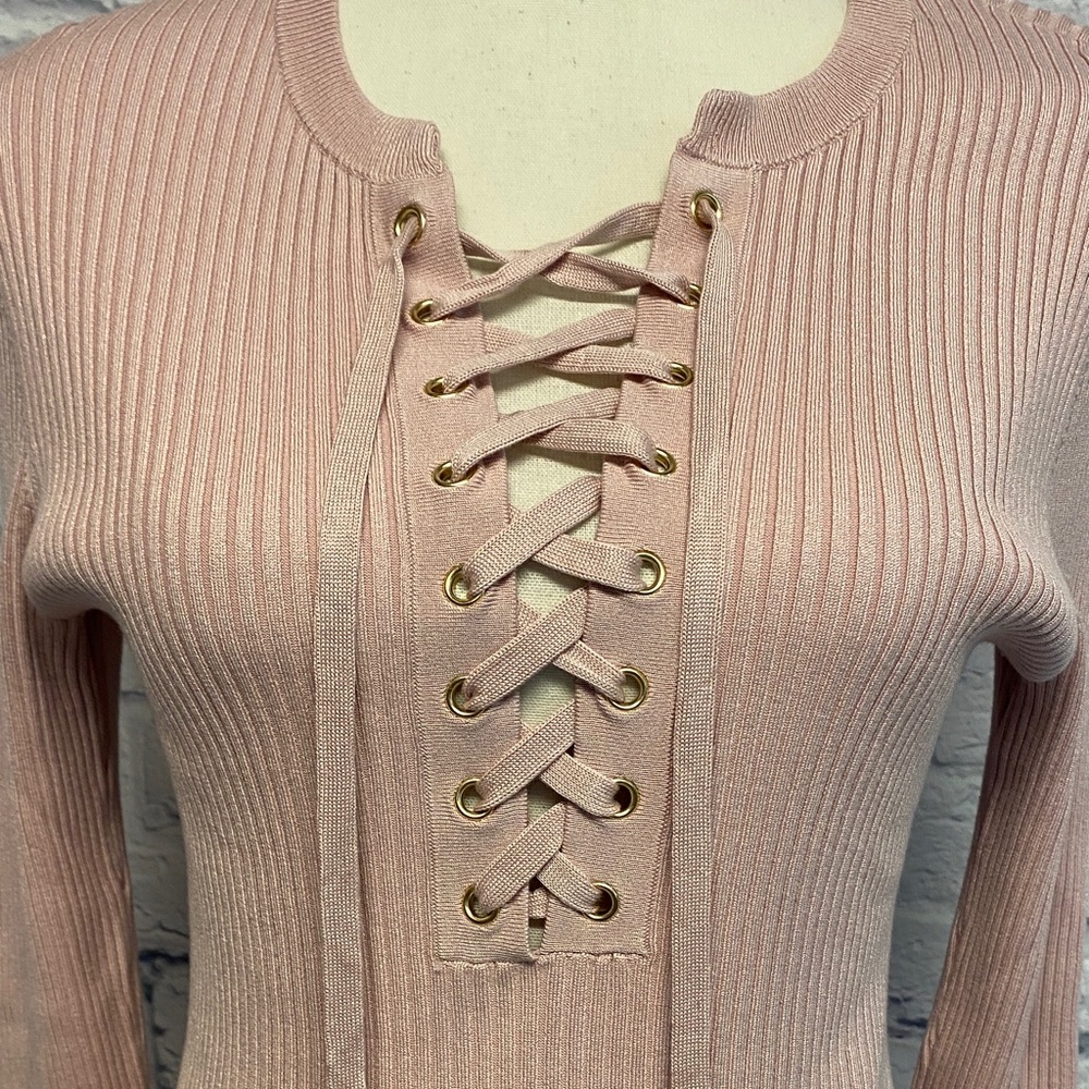 NWT INC International Concepts Light Pink Lace-Up Top Size Medium - Picture 3 of 8